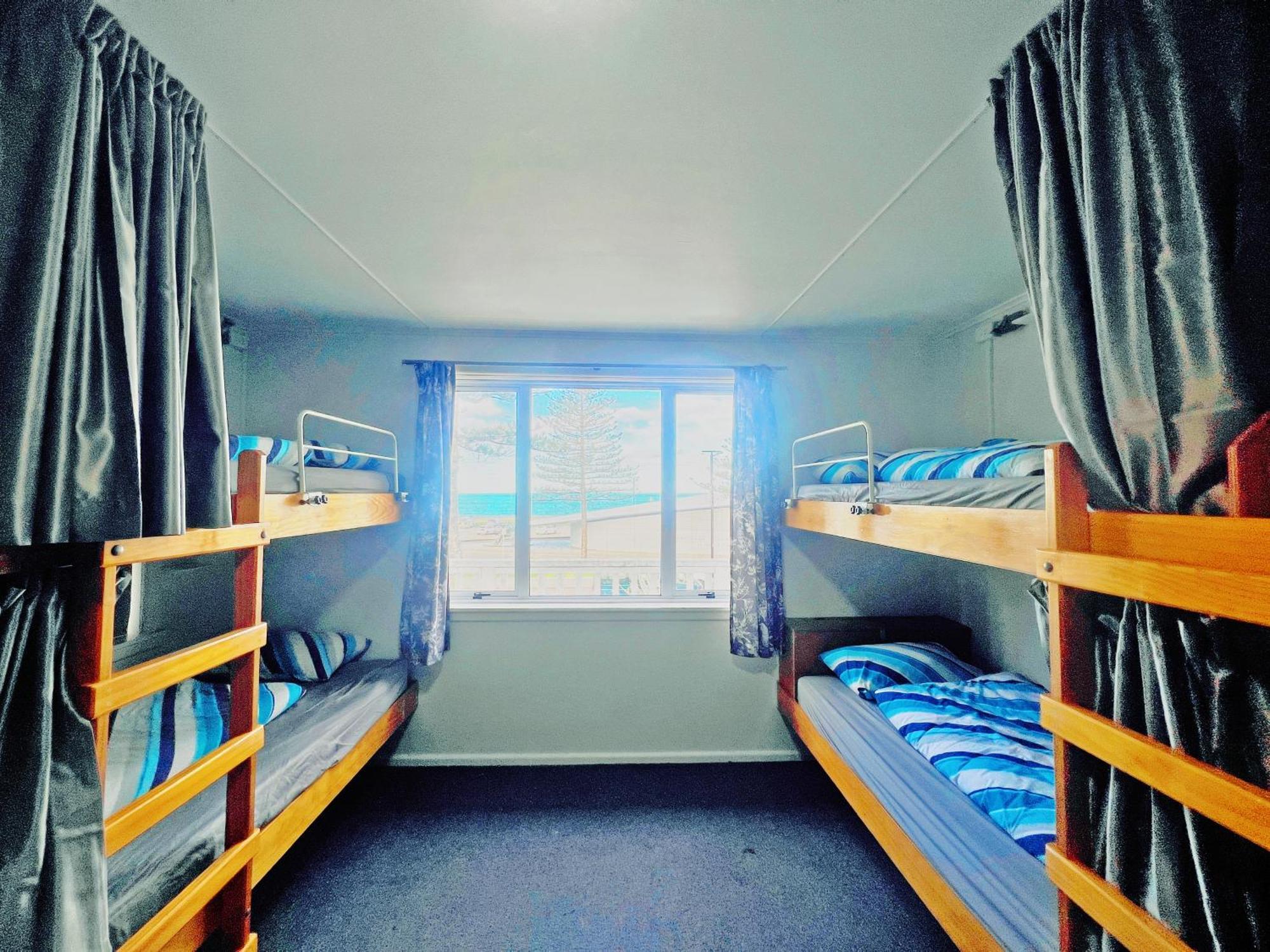 Hostel Bluewater *